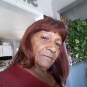 Meet your Posher, Linda